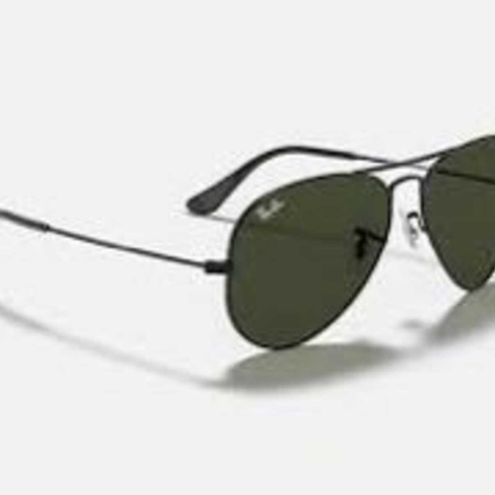 Ray-Ban Green Lens Black Frame Sunglasses.